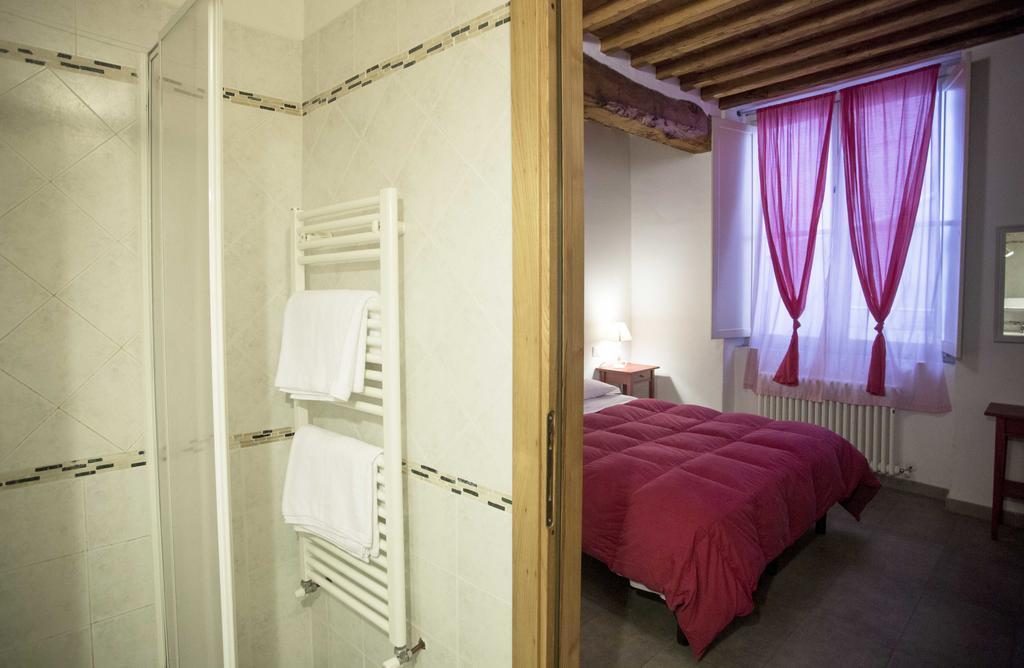 Le Donzelle - Hituscany Pisa Quarto foto